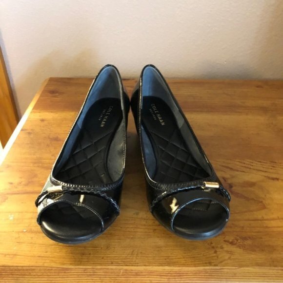 Cole Haan Tali Grand OTDT Wedges, Black Patent Size 7.5B - Picture 4 of 6